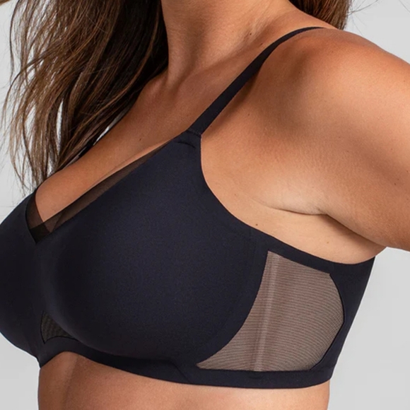 Honeylove CrossOver Bra Runway - Picture 3 of 4